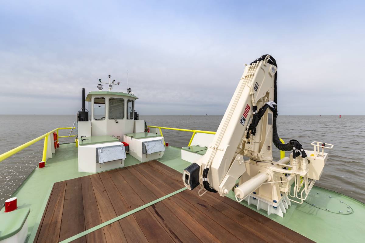 2026-04-14_Guy Fleury_ECT Marine_Custom workboat-79