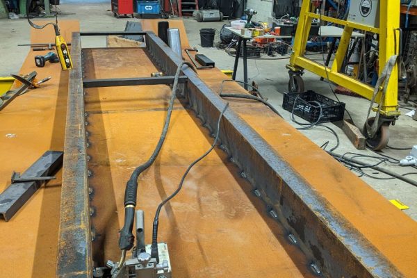 welding-robot-1